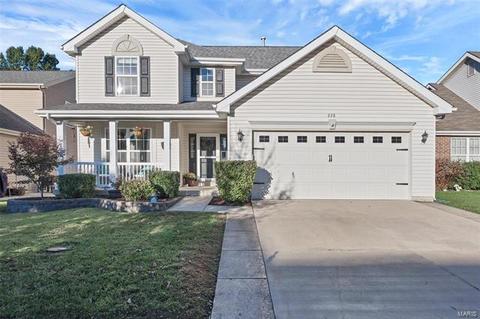 228 Spring Borough Dr, O'fallon, MO 63368 photo 1