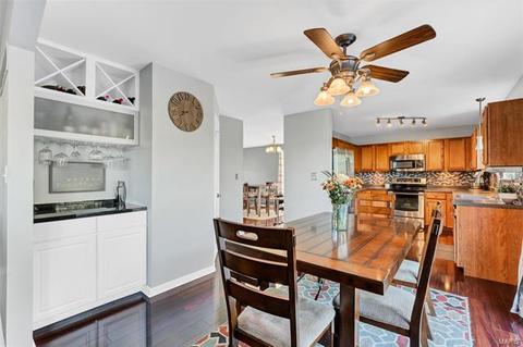 228 Spring Borough Dr, O'fallon, MO 63368 photo 8