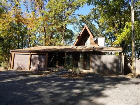 748 Paradise Ln, O'fallon, MO 63366 photo 2