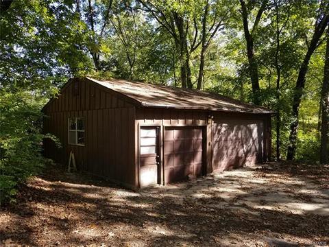 748 Paradise Ln, O'fallon, MO 63366 photo 3