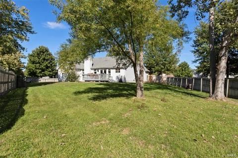 11 Summer Pointe Ct, O'fallon, MO 63366 photo 4