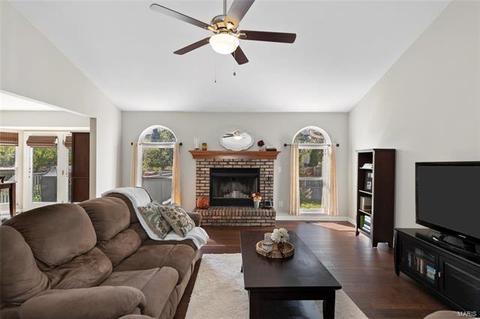 11 Summer Pointe Ct, O'fallon, MO 63366 photo 6