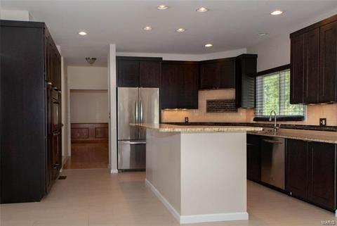 2503 Johnson Place Dr, Ballwin, MO 63021 photo 9