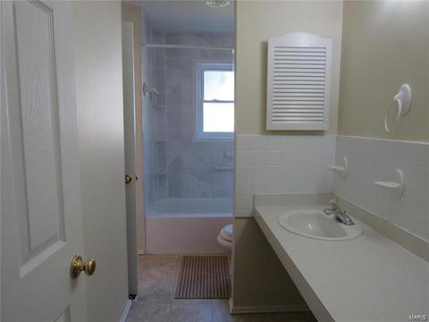 4115 Bain Ct, Bridgeton, MO 63044 photo 10
