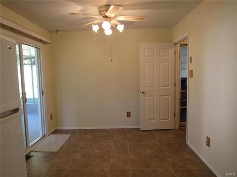 4115 Bain Ct, Bridgeton, MO 63044 photo 4