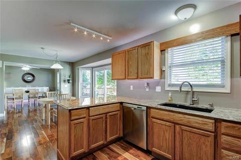 505 Chatham Dr, O'fallon, MO 63366 photo 21