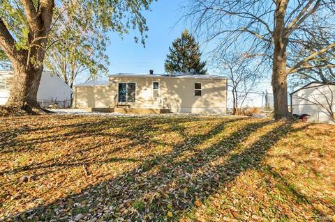 404 Feise Rd, O'fallon, MO 63368 photo 3