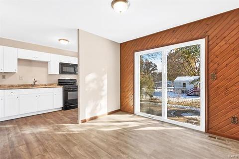 404 Feise Rd, O'fallon, MO 63368 photo 7