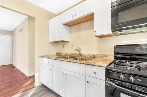 404 Feise Rd, O'fallon, MO 63368 photo 5