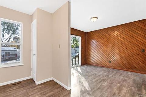 404 Feise Rd, O'fallon, MO 63368 photo 8