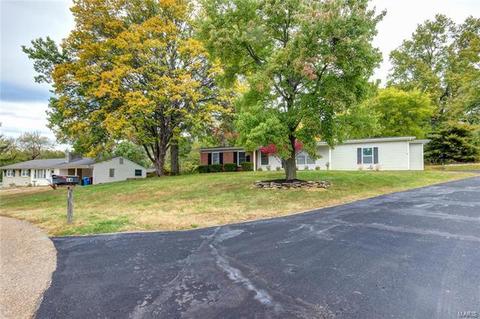 14 Cloverleaf Ln, Ballwin, MO 63011 photo 5