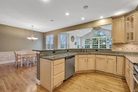 1402 Lucerne Pl, Weldon Spring, MO 63304 photo 20