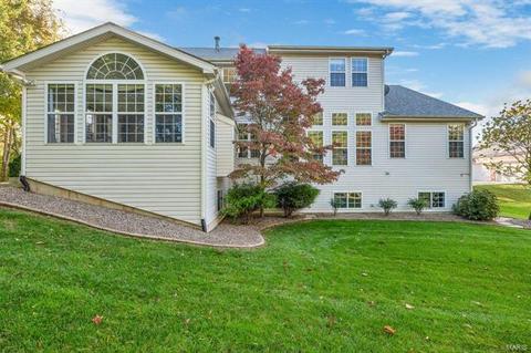 1402 Lucerne Pl, Weldon Spring, MO 63304 photo 6