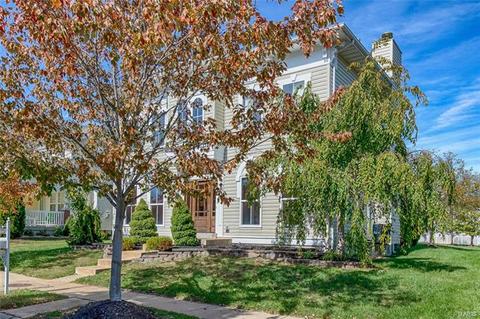 573 Misty Mountain Dr, O'fallon, MO 63368 photo 2