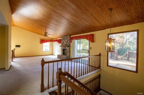 1369 Westbrooke Terrace Dr, Ballwin, MO 63021 photo 5