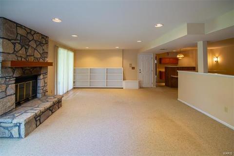 1369 Westbrooke Terrace Dr, Ballwin, MO 63021 photo 20
