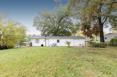 284 Ramsey Ln, Ballwin, MO 63021 photo 21