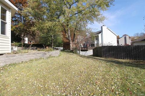 1524 Apple Way Ct, Ballwin, MO 63021 photo 4
