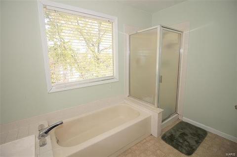 1524 Apple Way Ct, Ballwin, MO 63021 photo 24