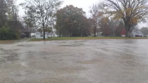 2004 2nd St N, Fayetteville, IL 62258