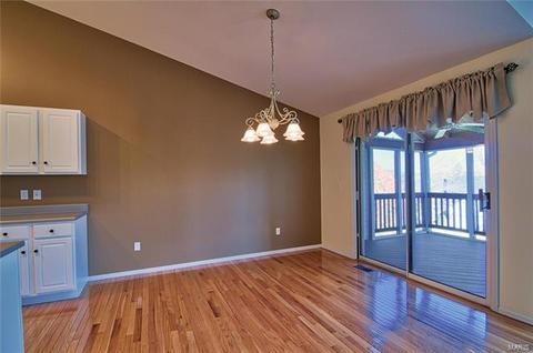 1000 Misty Mountain Ln, Eureka, MO 63025 photo 5