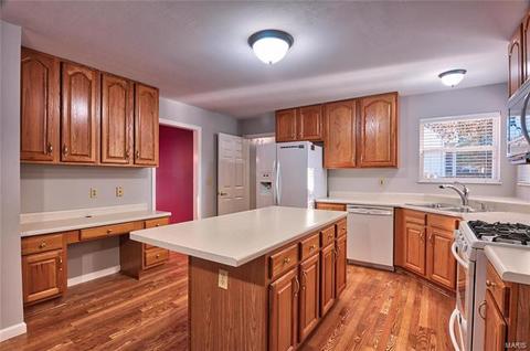 124 Keystone Crossing Dr, O'fallon, MO 63368 photo 6