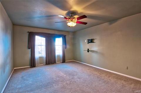 124 Keystone Crossing Dr, O'fallon, MO 63368 photo 15