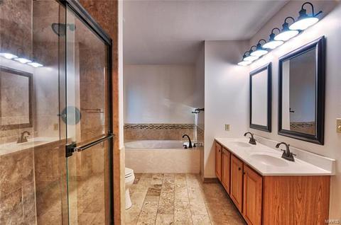 124 Keystone Crossing Dr, O'fallon, MO 63368 photo 17