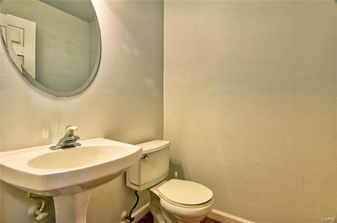 124 Keystone Crossing Dr, O'fallon, MO 63368 photo 11