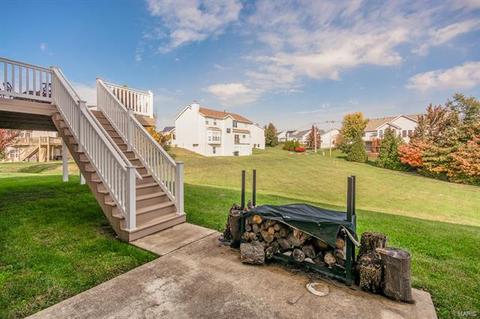 73 Red Stone Ct, O'fallon, MO 63368 photo 3