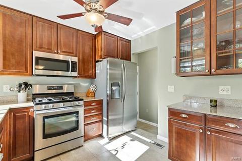 340 Parma, Ballwin, MO 63021 photo 6