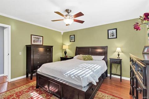 340 Parma, Ballwin, MO 63021 photo 9
