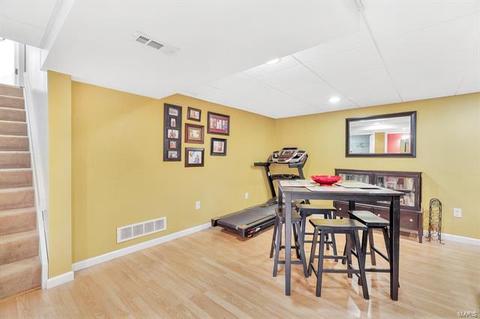 340 Parma, Ballwin, MO 63021 photo 19