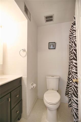 343 Quail Village Ct, Ballwin, MO 63021 photo 24