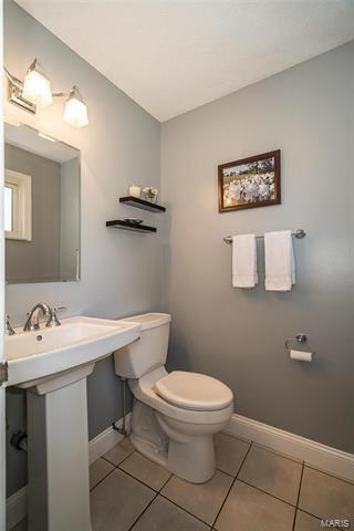 1056 Parkwatch Dr, Ballwin, MO 63011 photo 36