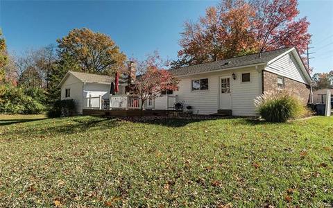 1056 Parkwatch Dr, Ballwin, MO 63011 photo 61