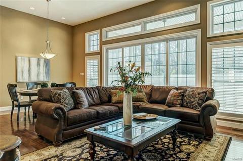 16338 Baxter Rd, Chesterfield, MO 63005 photo 17