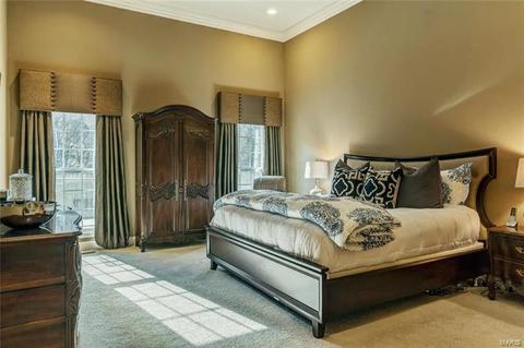 16338 Baxter Rd, Chesterfield, MO 63005 photo 20