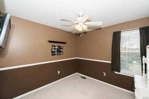1105 Westrun Dr, Ballwin, MO 63021 photo 18