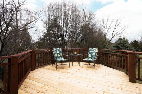 1105 Westrun Dr, Ballwin, MO 63021 photo 21