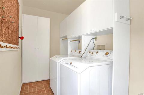 417 Glan Tai, Manchester, MO 63011 photo 28