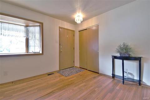 11797 Benedetta Dr, Bridgeton, MO 63044 photo 2
