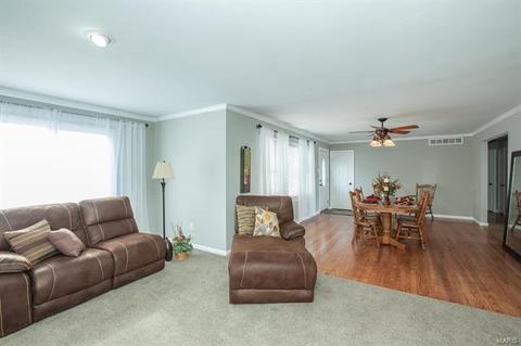 739 Winston Pl, O'fallon, MO 63366 photo 8