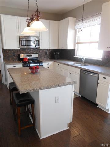 934 Midpoint Dr, O'fallon, MO 63366 photo 31
