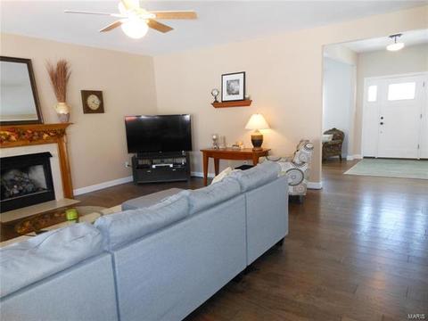934 Midpoint Dr, O'fallon, MO 63366 photo 20