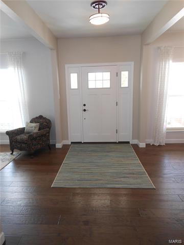 934 Midpoint Dr, O'fallon, MO 63366 photo 2