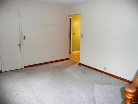 505 Saint Marys Pl, O'fallon, MO 63366 photo 2