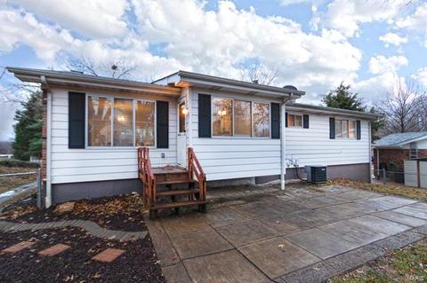 9365 Cinnabar, Saint Louis, MO 63126 photo 44