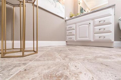 9365 Cinnabar, Saint Louis, MO 63126 photo 19