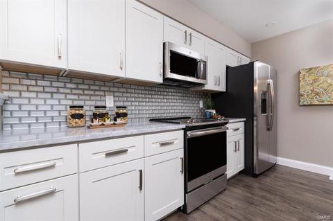 9365 Cinnabar, Saint Louis, MO 63126 photo 10